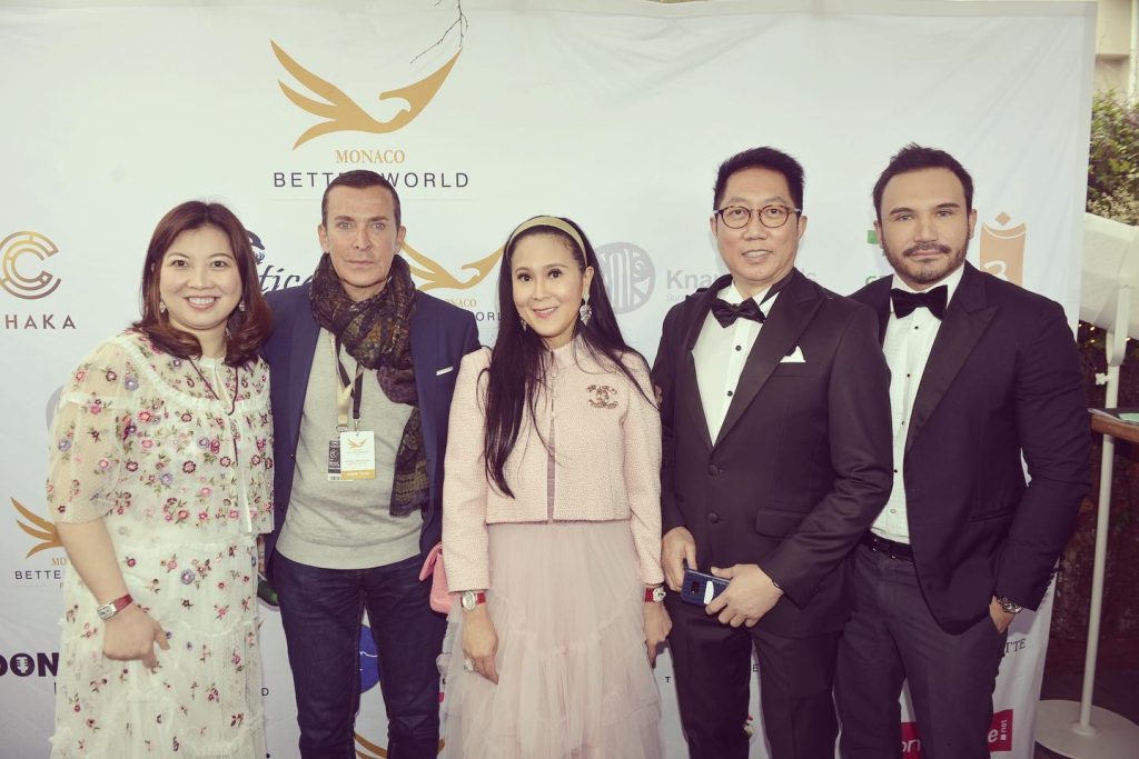 صور المشاركين في فعاليات كان — صورة من تغطية Better World Fund