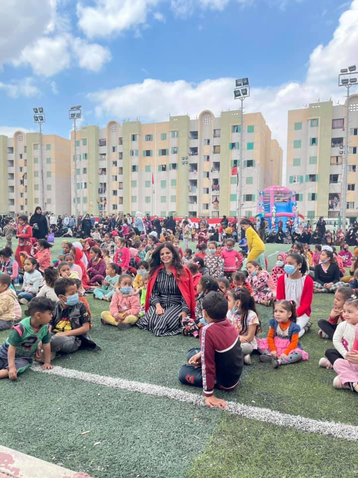 المشاركة في يوم اليتيم ودعم مشروعات السيدات بالمحروسة