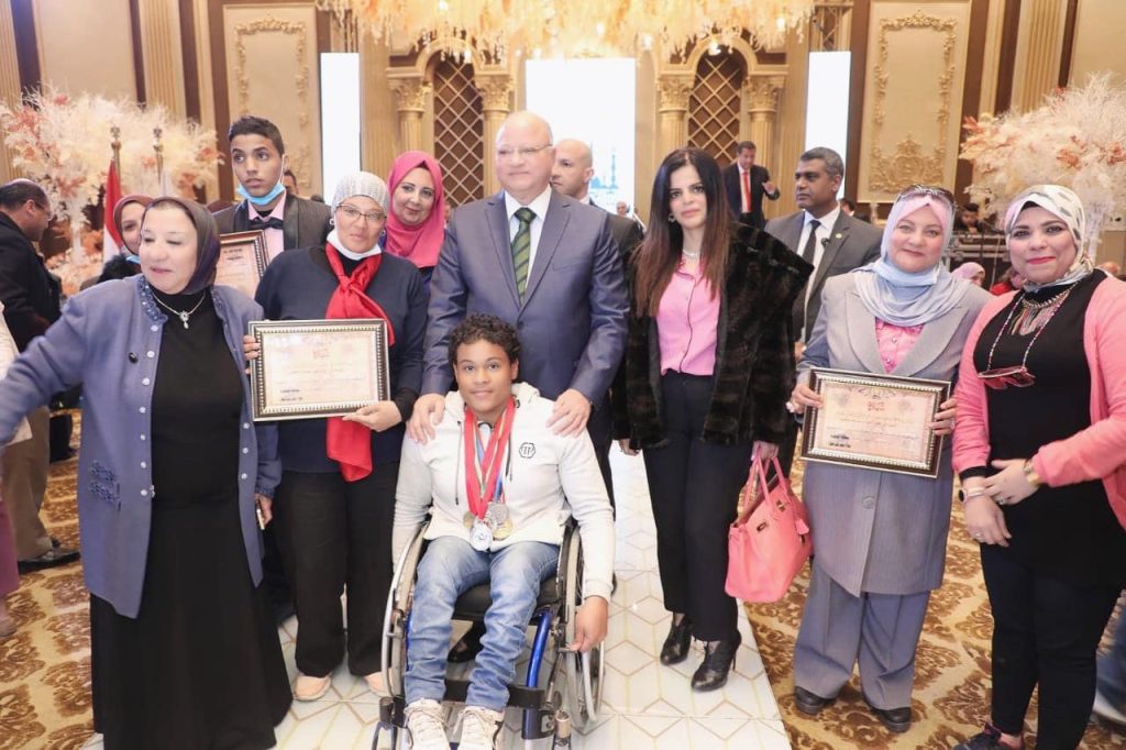 المشاركة في تكريم الأمهات بمحافظة القاهرة ودعم ذوي الهمم