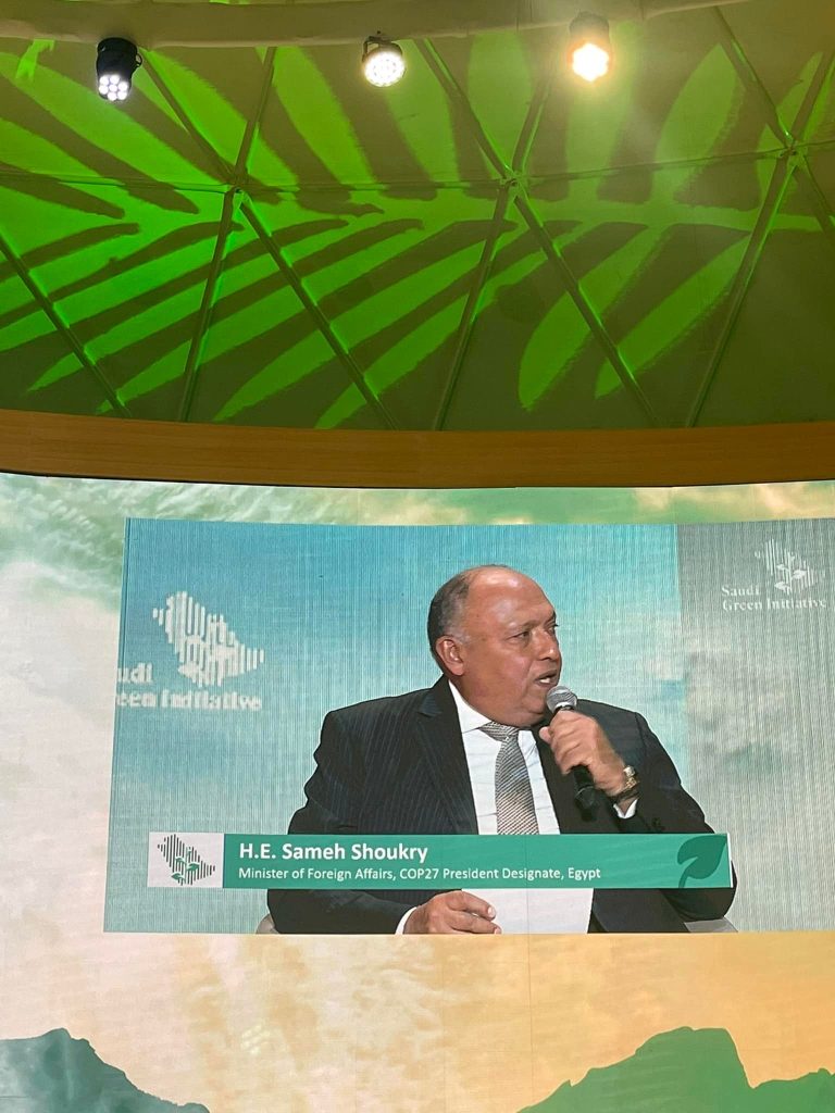 زيارة جناح مبادرة السعودية الخضراء في COP27