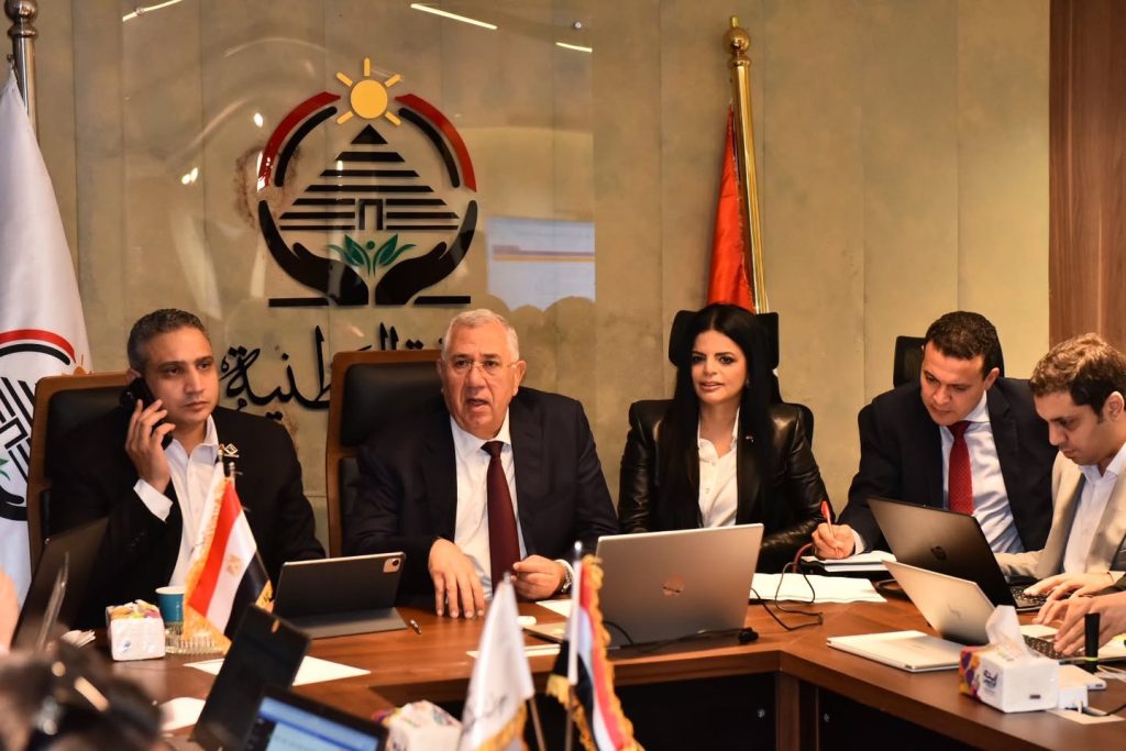 متابعة انتخابات النواب من غرفة عمليات الجبهة الوطنية