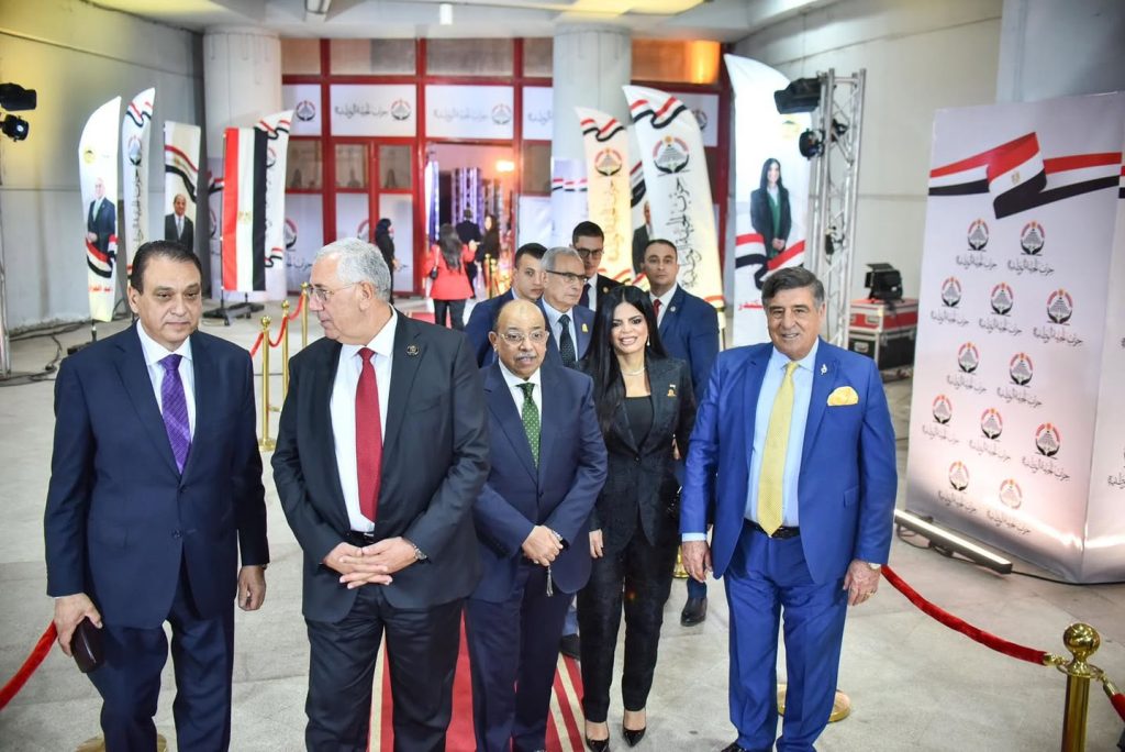 المشاركة في المؤتمر الجماهيري للجبهة الوطنية باستاد القاهرة