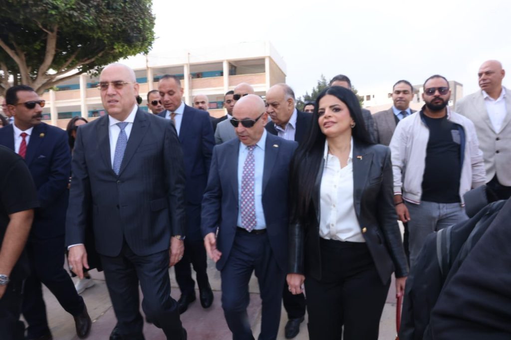 جولة لمتابعة انتظام العمل باللجان الانتخابية