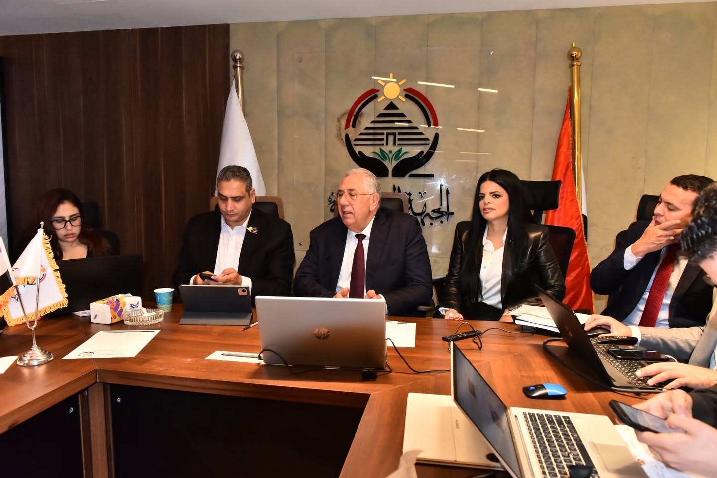 متابعة انتخابات النواب من غرفة عمليات الجبهة الوطنية