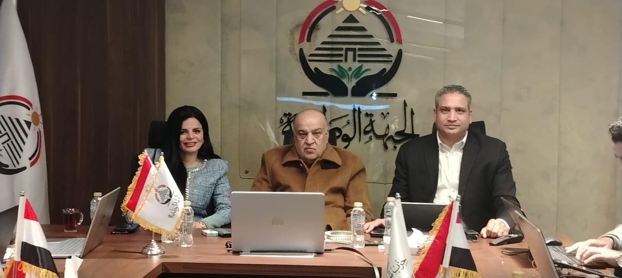 متابعة جولة الإعادة من غرفة العمليات المركزية للجبهة الوطنية