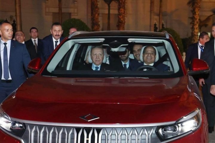 السيارات الكهربائية والاستدامة ضمن أولويات لجنة الطاقة